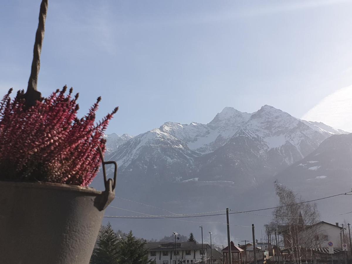 Casa Vacanze Germano Aosta Ngoại thất bức ảnh
