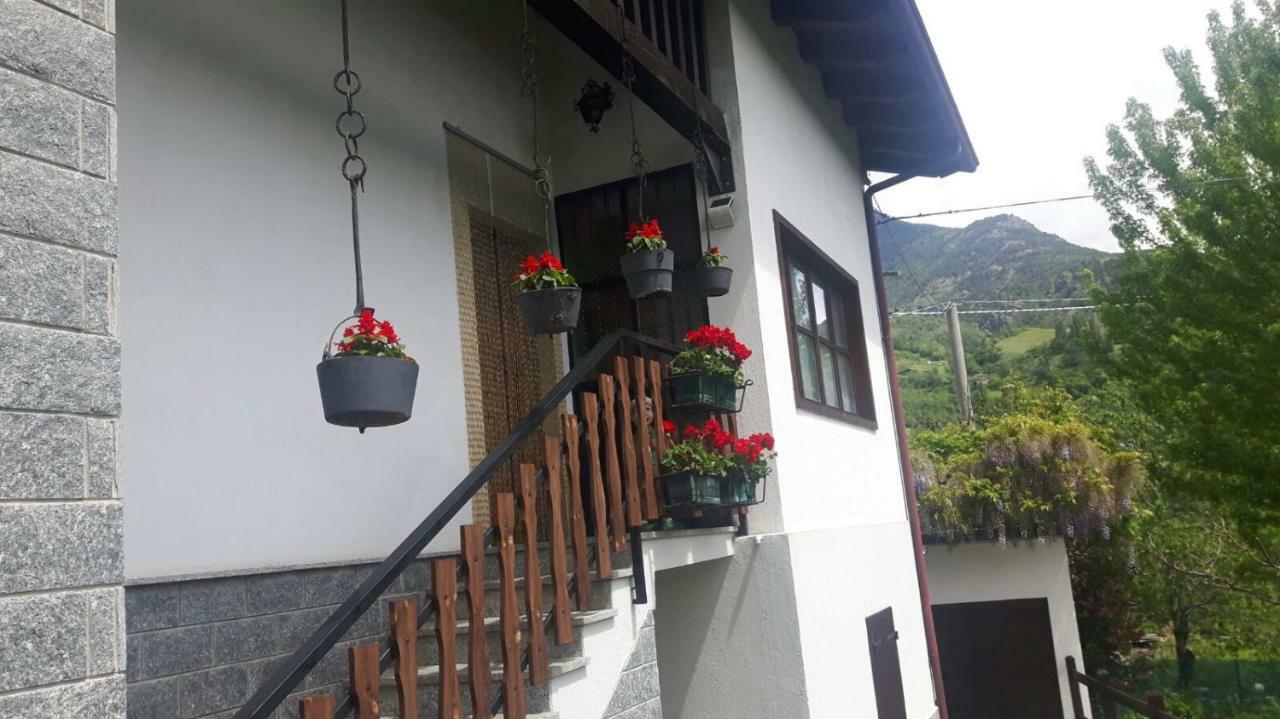 Casa Vacanze Germano Aosta Ngoại thất bức ảnh