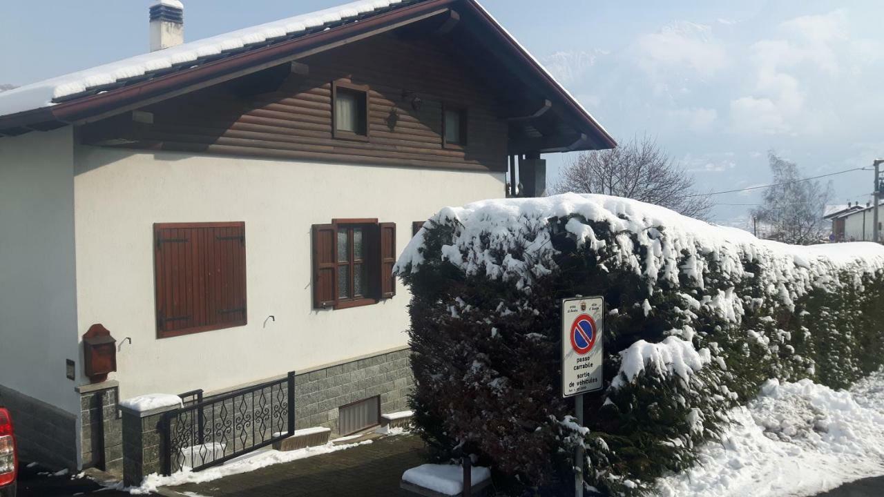 Casa Vacanze Germano Aosta Ngoại thất bức ảnh